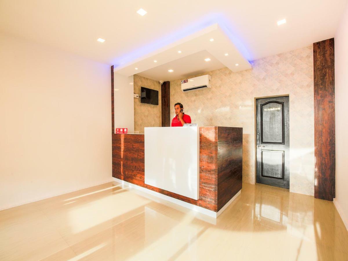 Oyo 16582 Oshin Holiday Care Hotel Márgáo Kültér fotó
