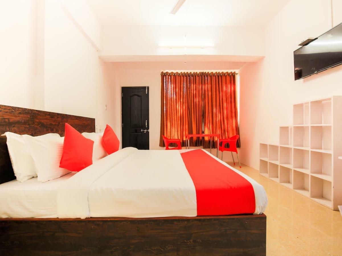 Oyo 16582 Oshin Holiday Care Hotel Márgáo Kültér fotó
