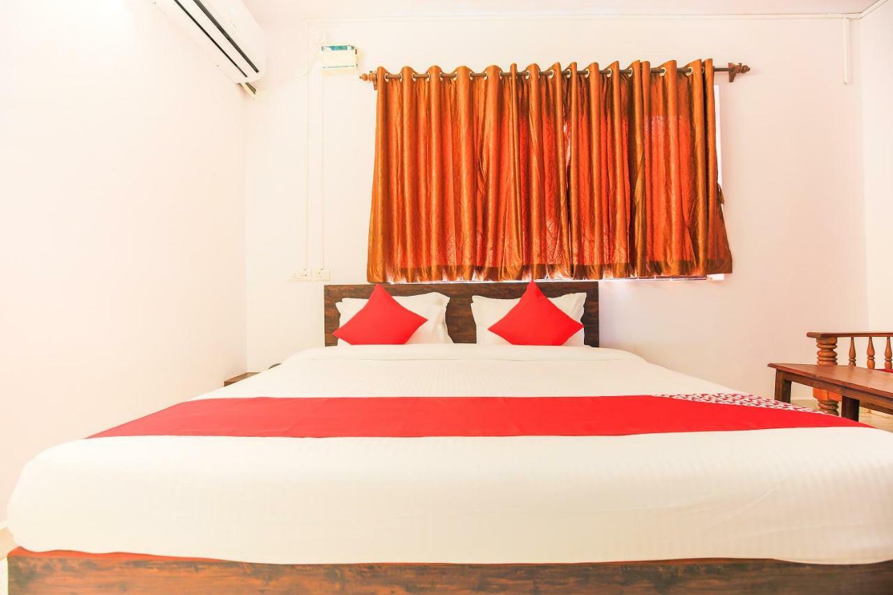 Oyo 16582 Oshin Holiday Care Hotel Márgáo Kültér fotó
