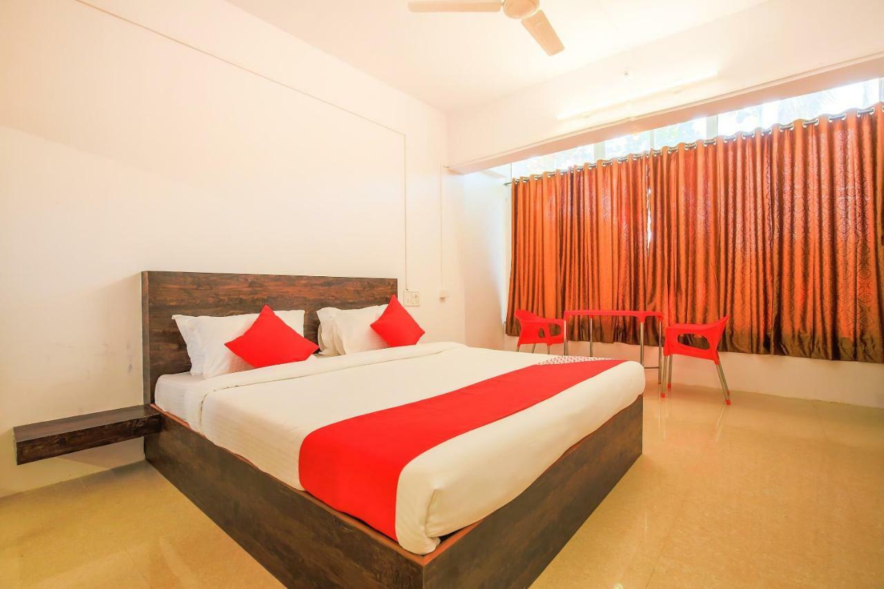 Oyo 16582 Oshin Holiday Care Hotel Márgáo Kültér fotó